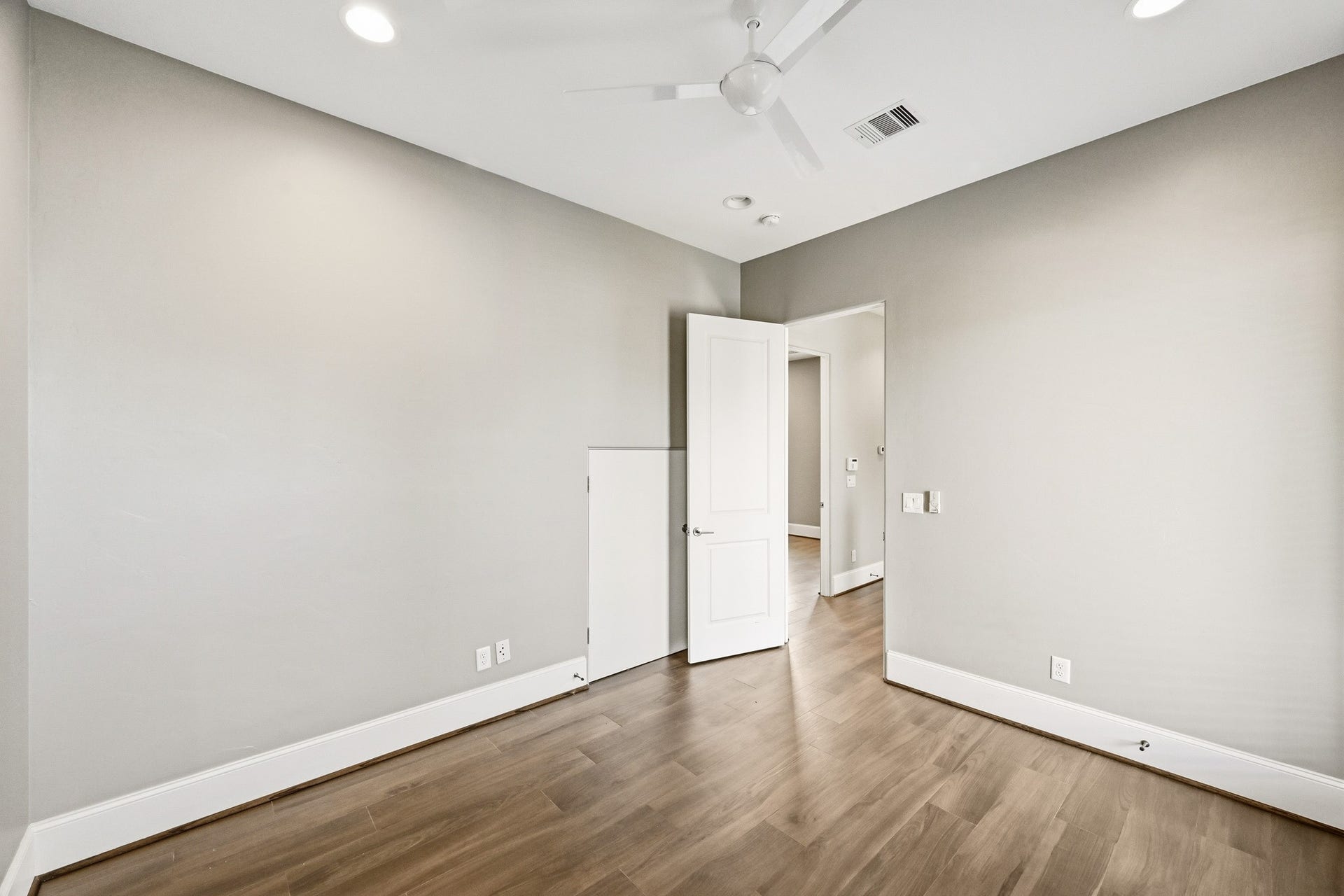 11119 Savannah Oaks Lane, Houston, TX 77043