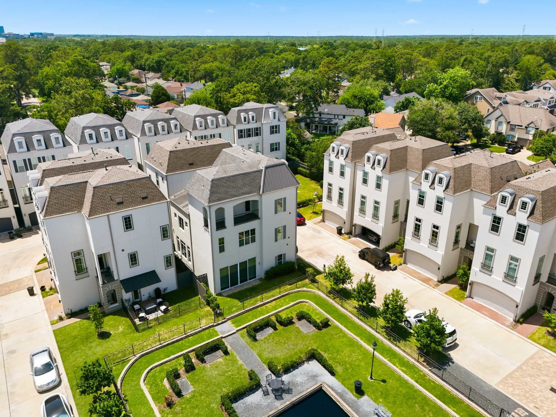 11119 Savannah Oaks Lane, Houston, TX 77043
