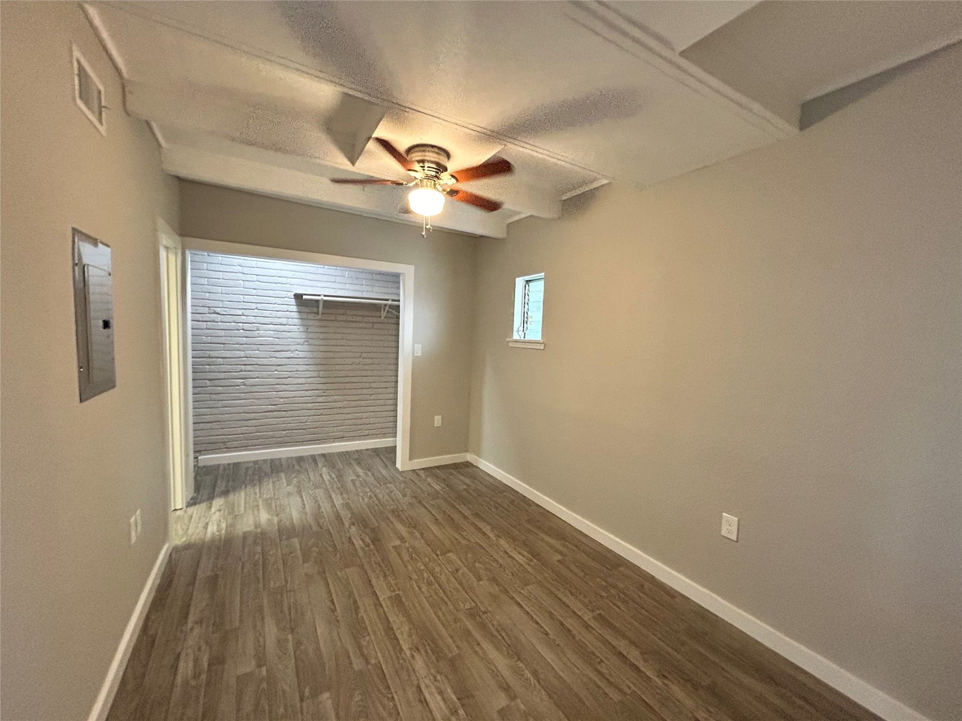 219 Marshall Street, #202, Houston, TX 77006 219 Marshall Street, #202, Houston, TX 77006