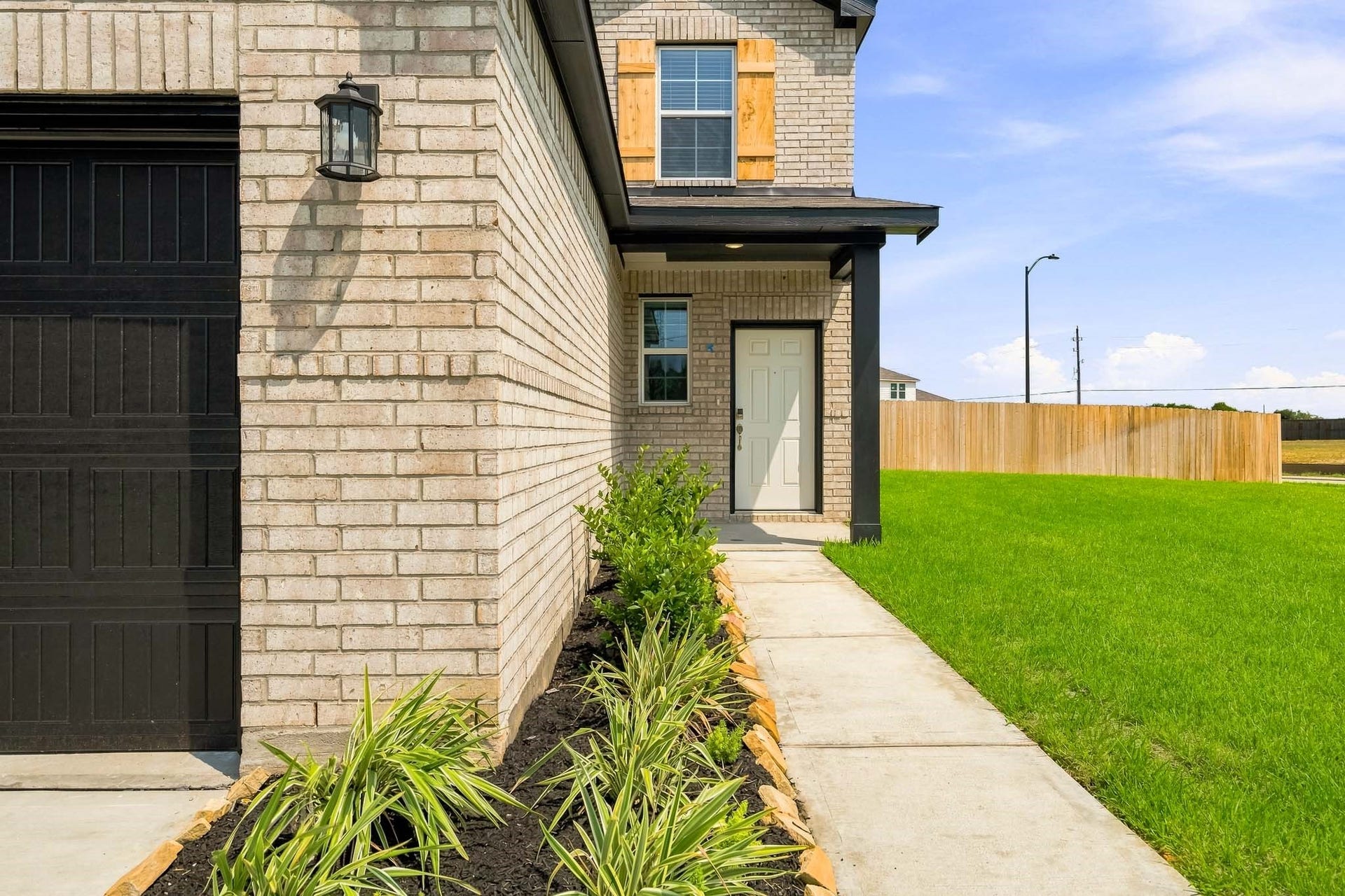 32738 Laureate Drive, Brookshire, TX 77423