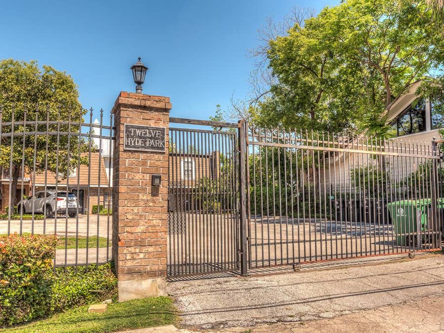 Property photo for 12 Hyde Park Boulevard, #6, Houston, TX