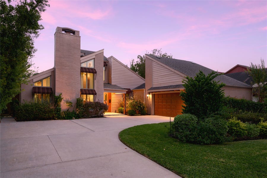 Property photo for 3211 Chris Drive, Houston, TX