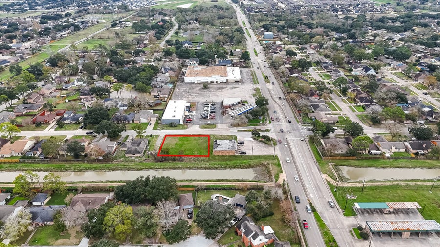 Property photo for 3117 Quail Valley E Drive, Missouri City, TX