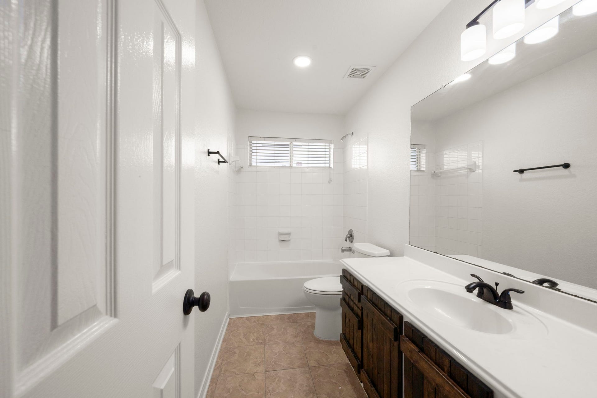 34 S Rambling Ridge Place, Conroe, TX 77385 34 S Rambling Ridge Place, Conroe, TX 77385