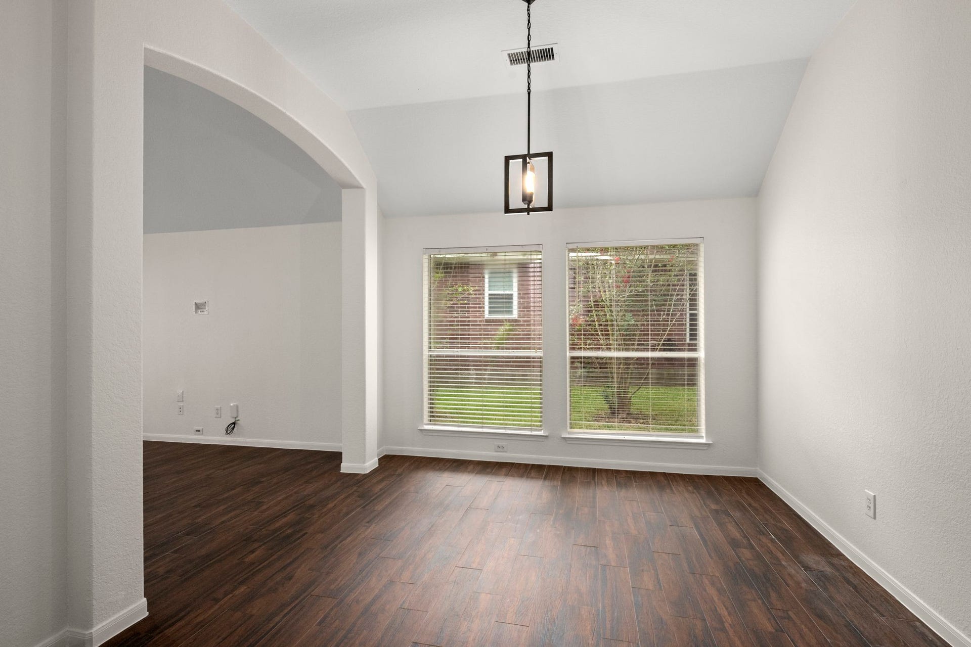 34 S Rambling Ridge Place, Conroe, TX 77385 34 S Rambling Ridge Place, Conroe, TX 77385