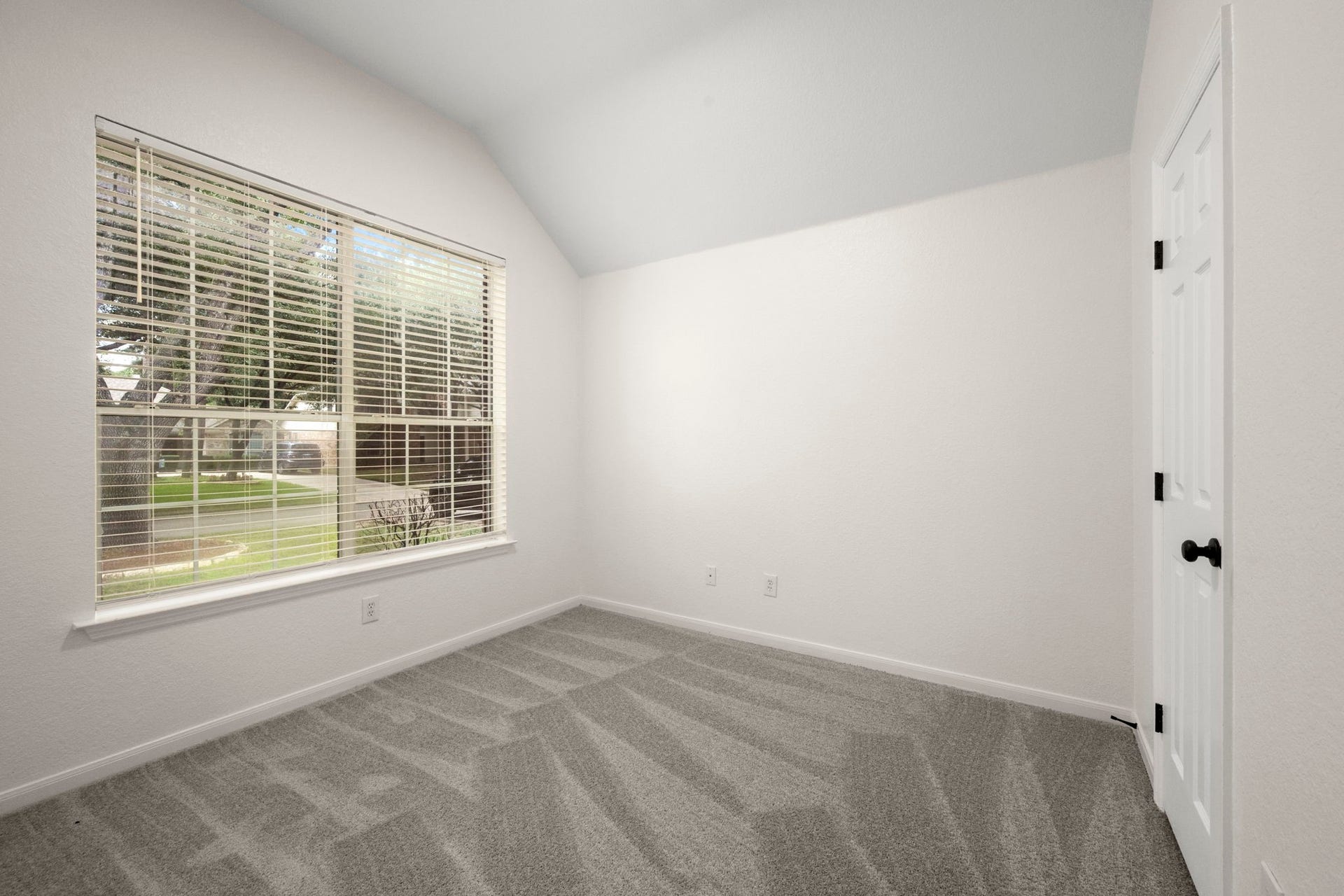 34 S Rambling Ridge Place, Conroe, TX 77385 34 S Rambling Ridge Place, Conroe, TX 77385