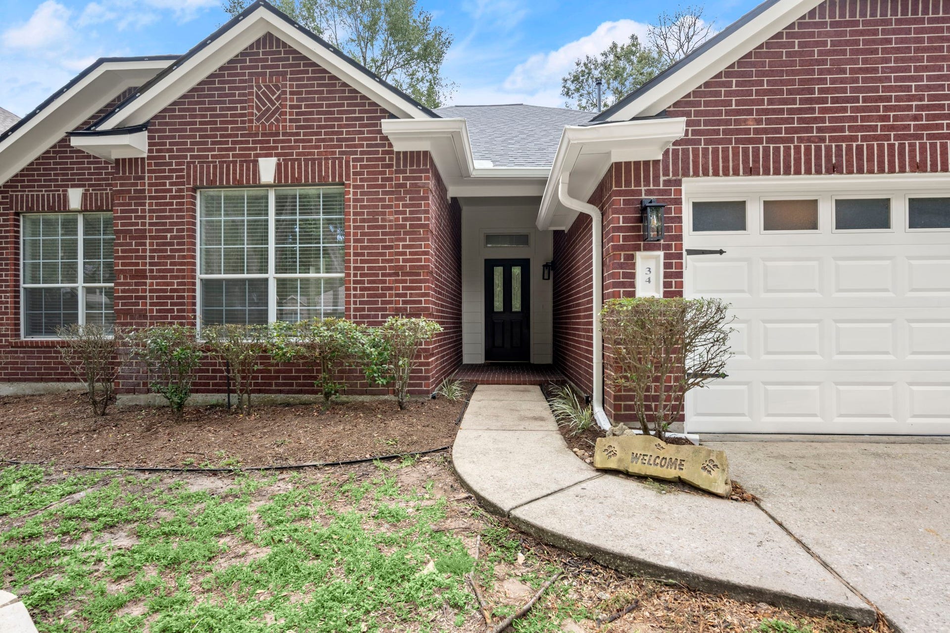 34 S Rambling Ridge Place, Conroe, TX 77385 34 S Rambling Ridge Place, Conroe, TX 77385