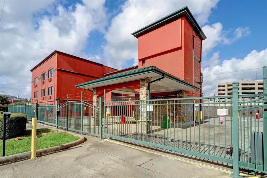Property photo for 1025 Swanson Street, #210, Houston, TX