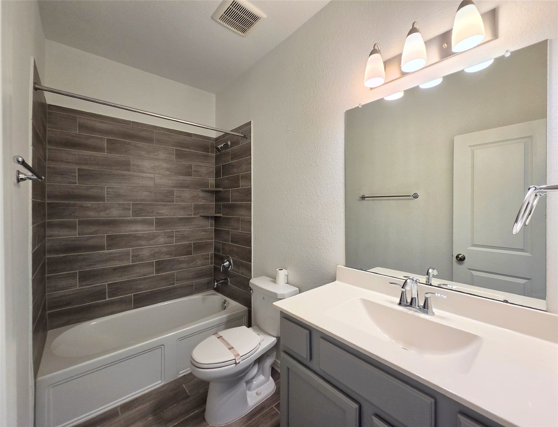 4826 Albany Ridge Lane, Rosharon, TX 77583 4826 Albany Ridge Lane, Rosharon, TX 77583