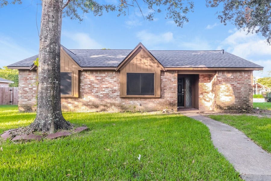 Property photo for 4714 Glendower Drive, Spring, TX