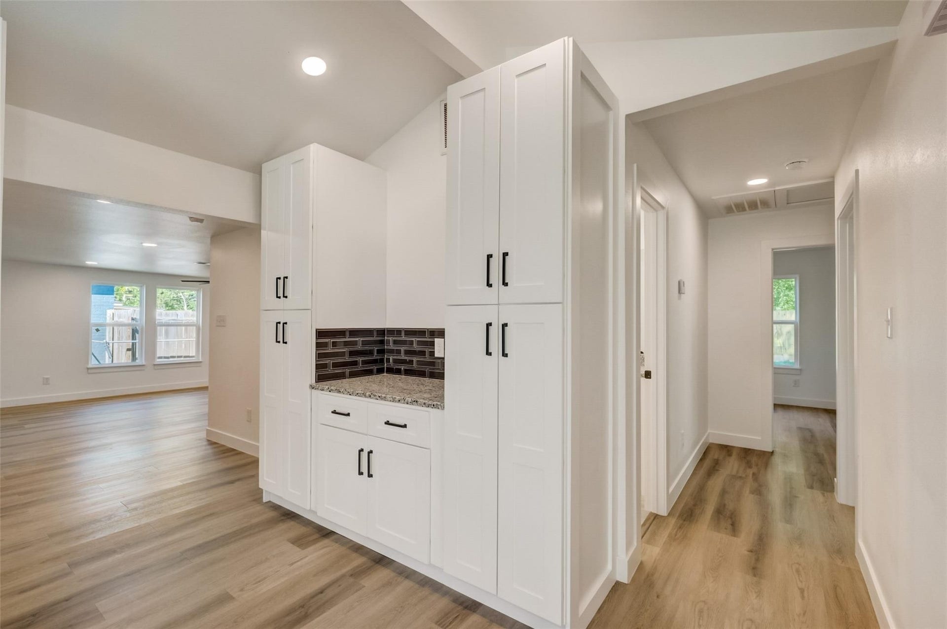315 Cypress Street, Alvin, TX 77511 315 Cypress Street, Alvin, TX 77511