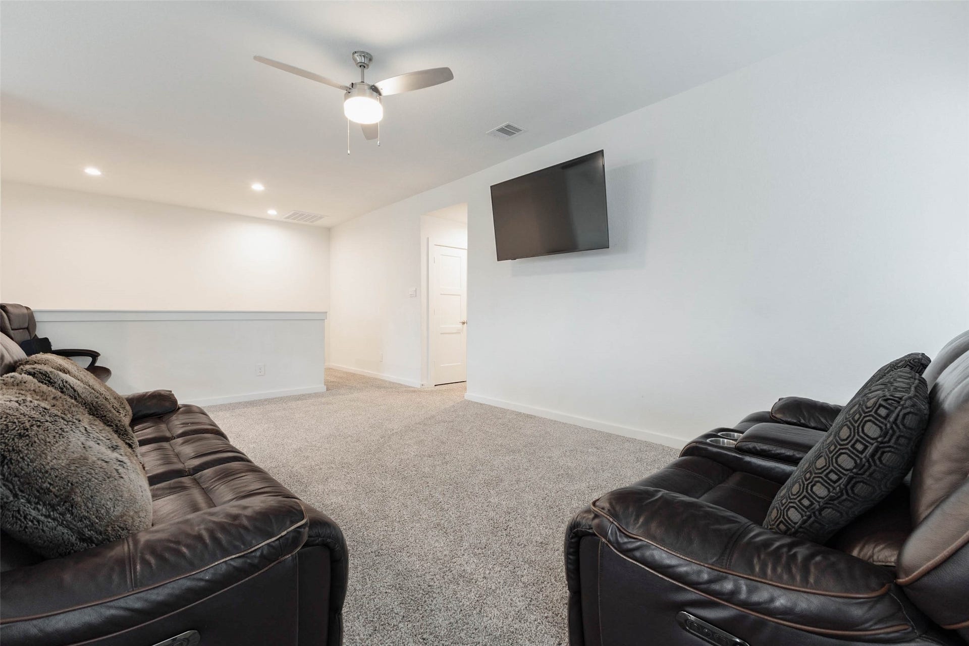 3205 Bello Green Lane, Katy, TX 77493 Alternate game room view