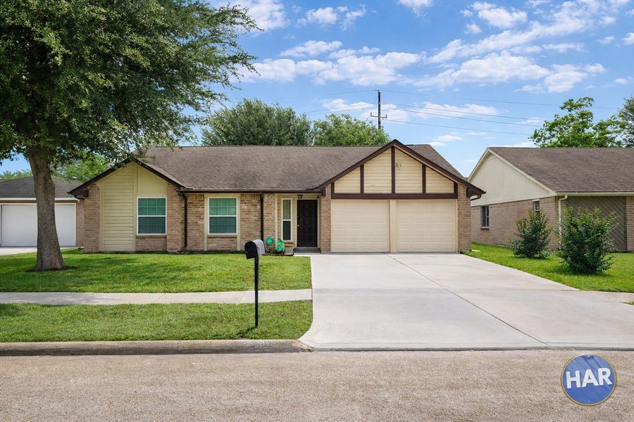 Property photo for 3403 Honey Creek Drive, Houston, TX