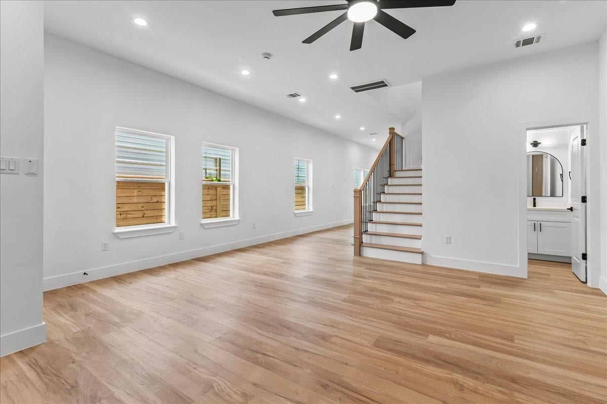 8323 Observatory Street, #A/B, Houston, TX 77088 Unit B - Abundant natural light.
