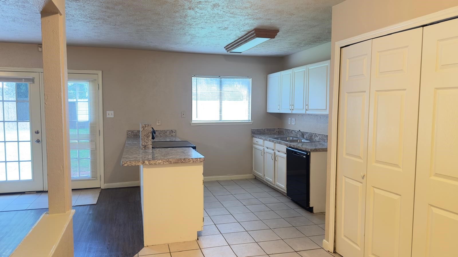 17523 Fieldglen Drive, Houston, TX 77084 17523 Fieldglen Drive, Houston, TX 77084