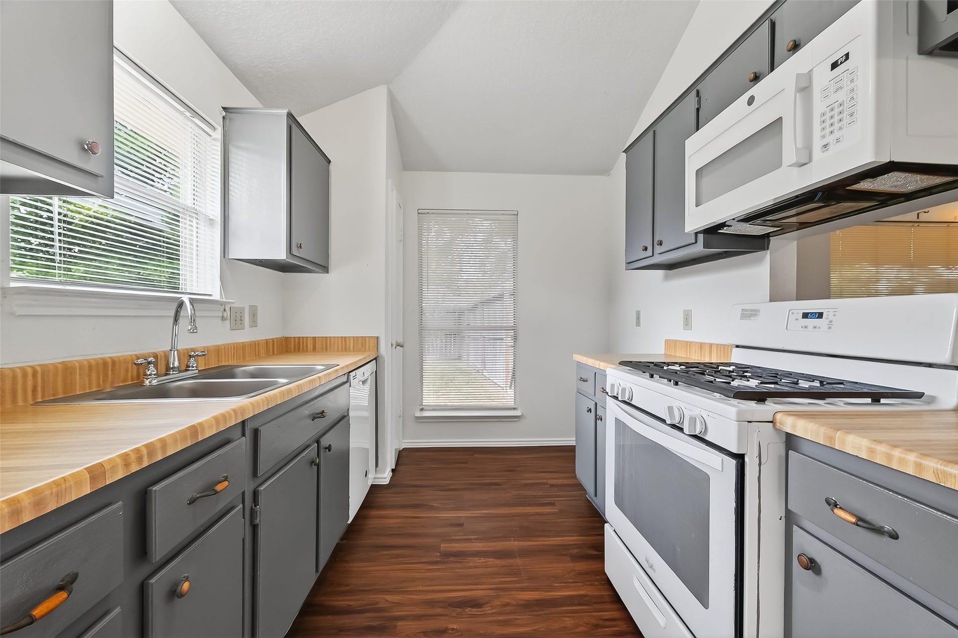 9131 GOODMEADOW Drive, Houston, TX 77064 9131 GOODMEADOW Drive, Houston, TX 77064