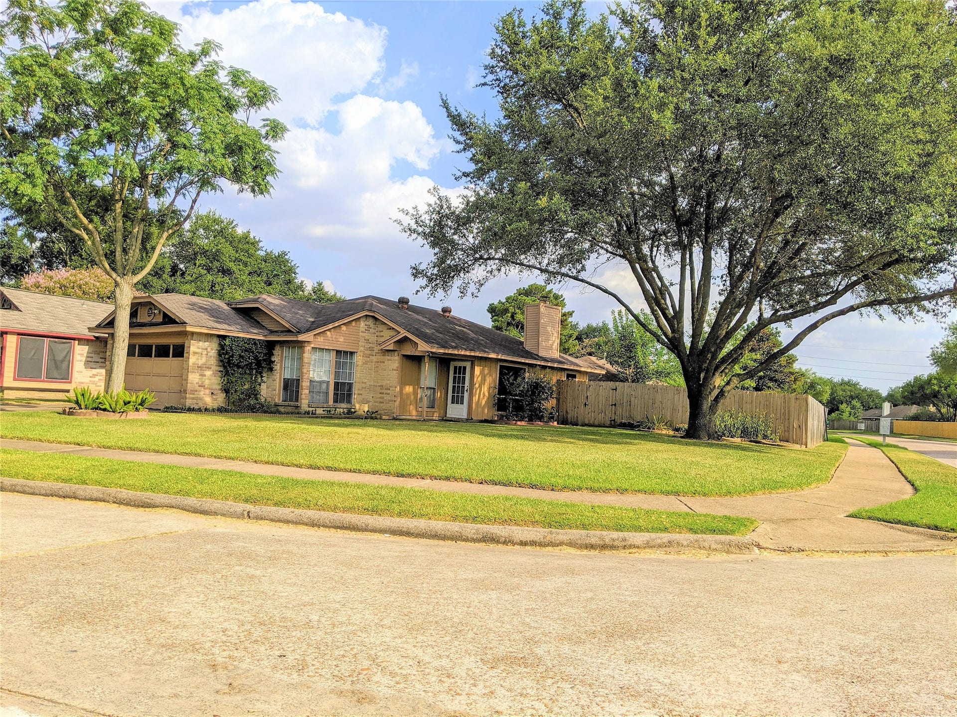 9131 GOODMEADOW Drive, Houston, TX 77064 9131 GOODMEADOW Drive, Houston, TX 77064