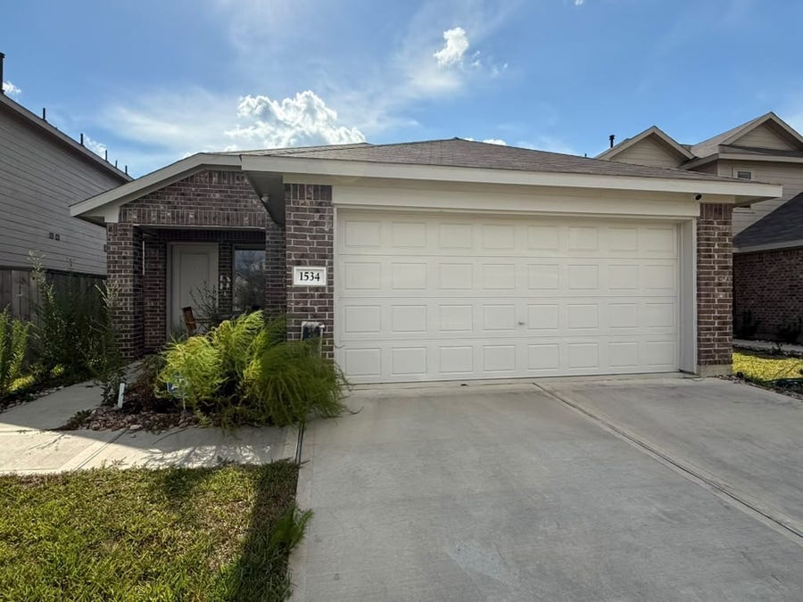 Property photo for 1534 San Sebastien Drive, Conroe, TX