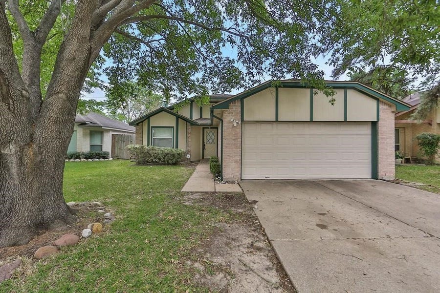 Property photo for 11822 Yearling Drive, Houston, TX
