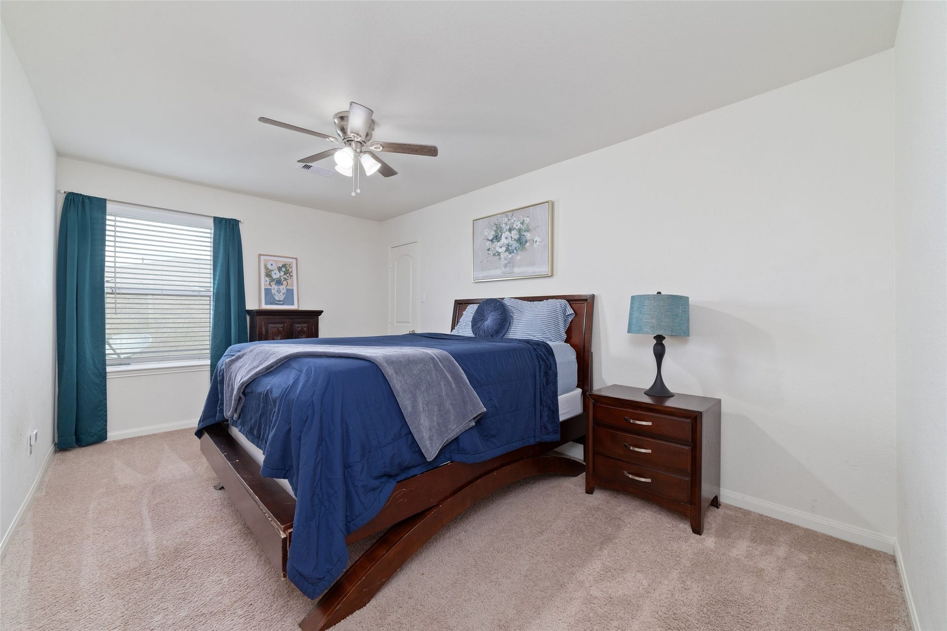 20707 Solstice Point Drive, Hockley, TX 77447 20707 Solstice Point Drive, Hockley, TX 77447
