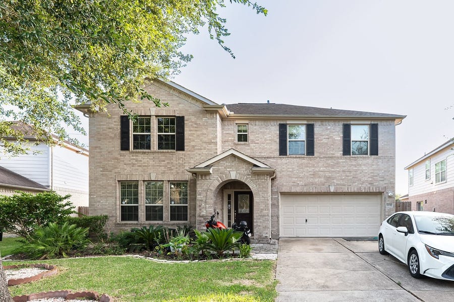 Property photo for 5518 Gable Meadows Drive, Sugar Land, TX