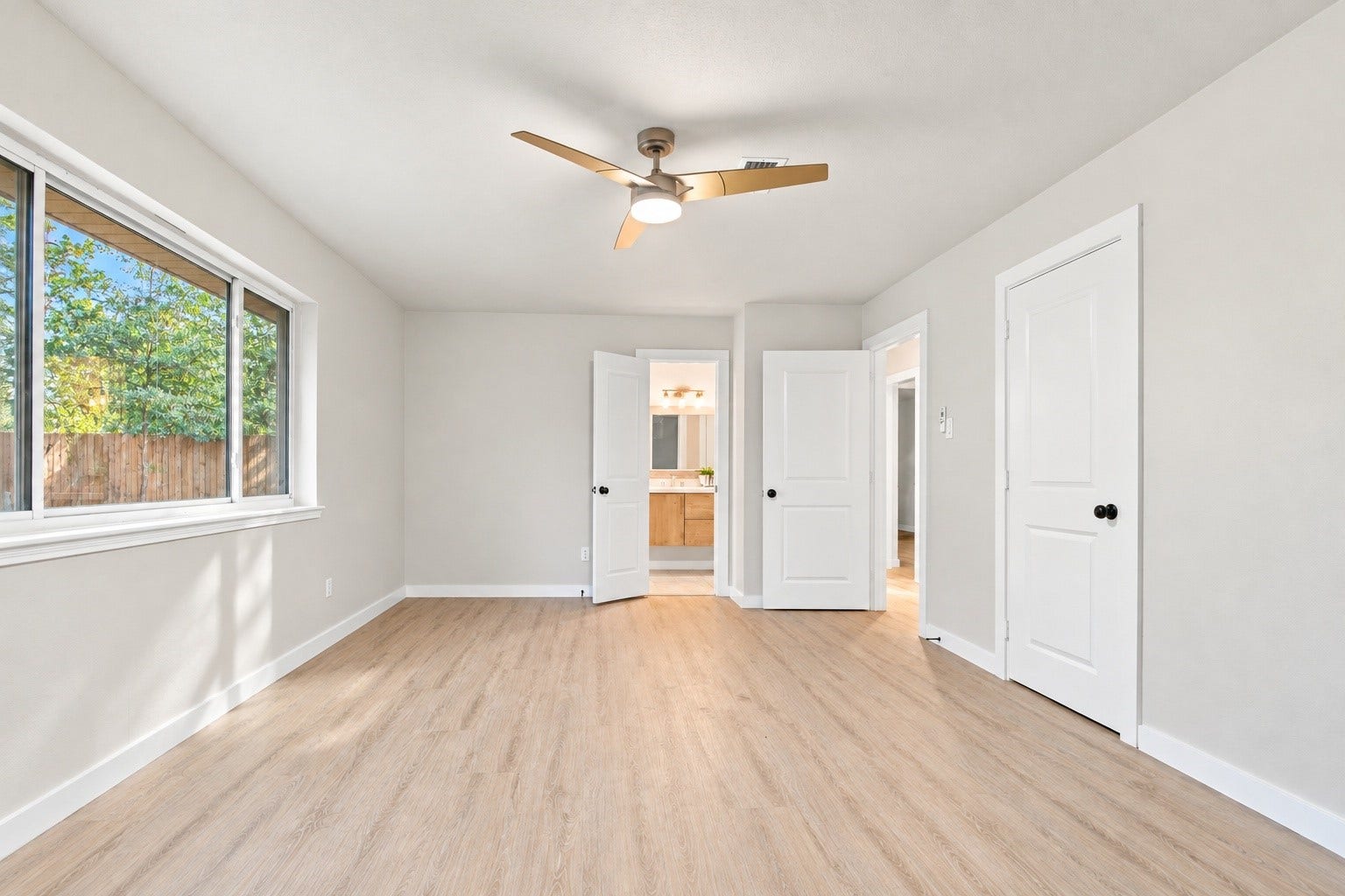 9631 Rannock Way, Spring, TX 77379 Another angle of the primary bedroom