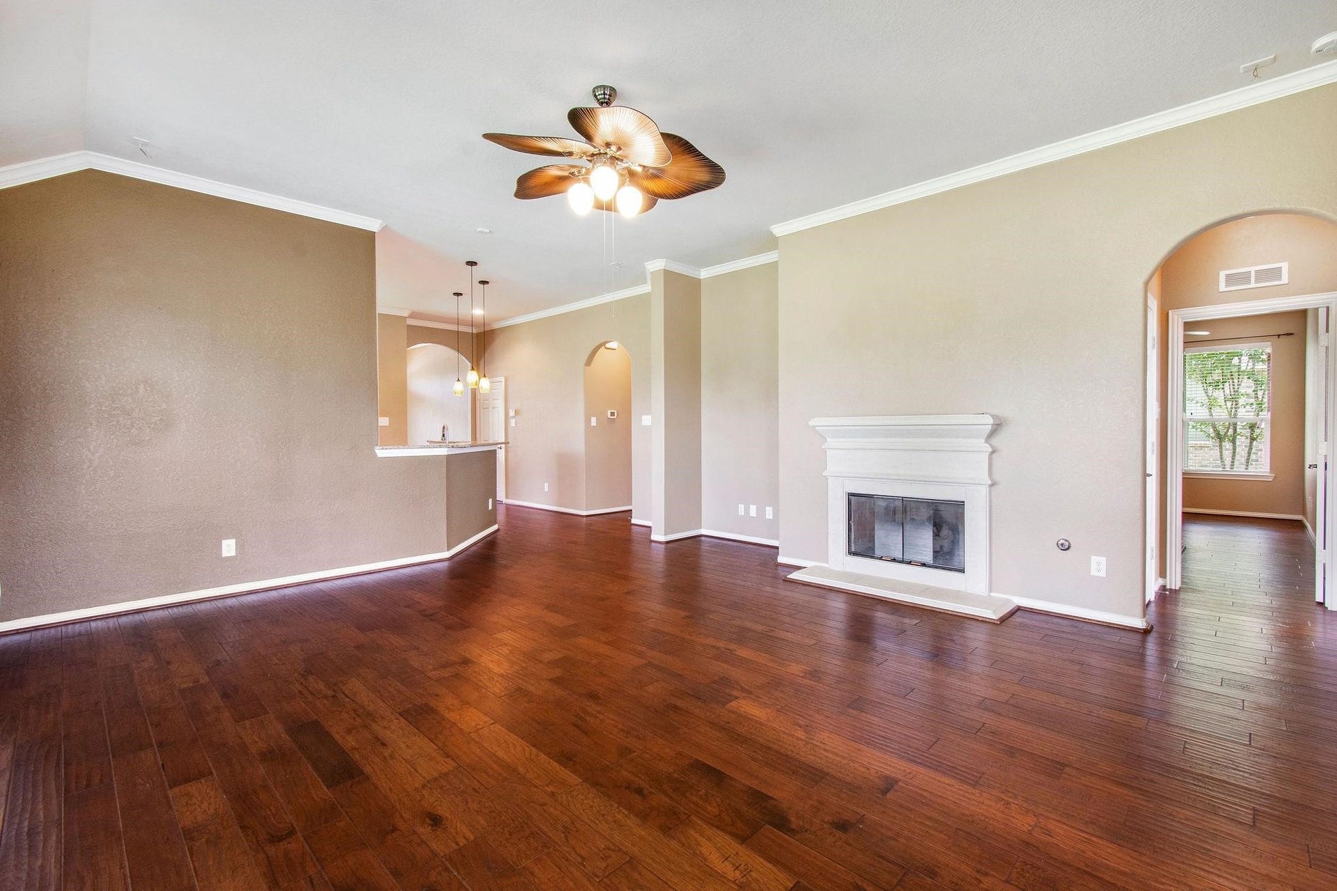 8951 Headstall Drive, Tomball, TX 77375