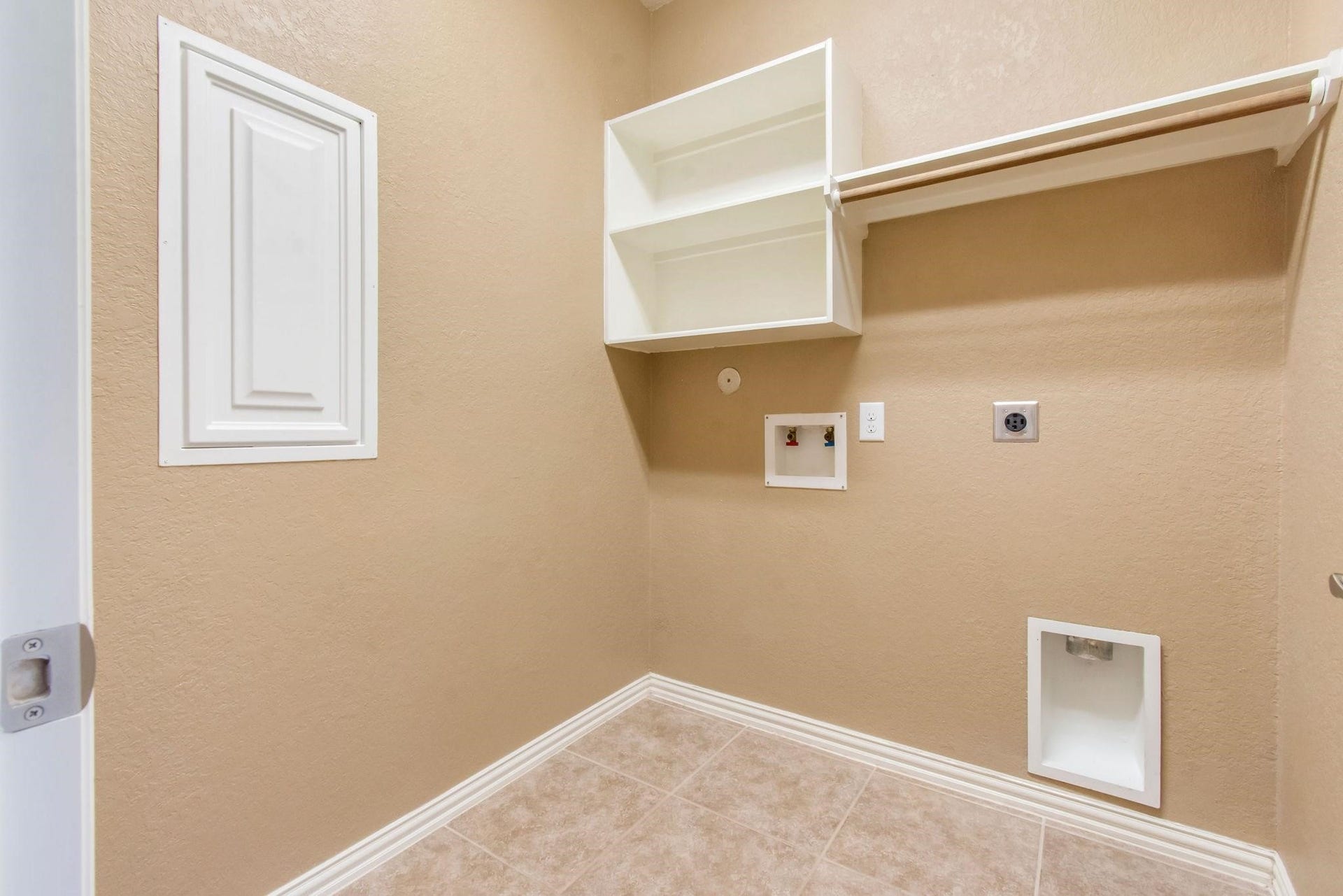 8951 Headstall Drive, Tomball, TX 77375