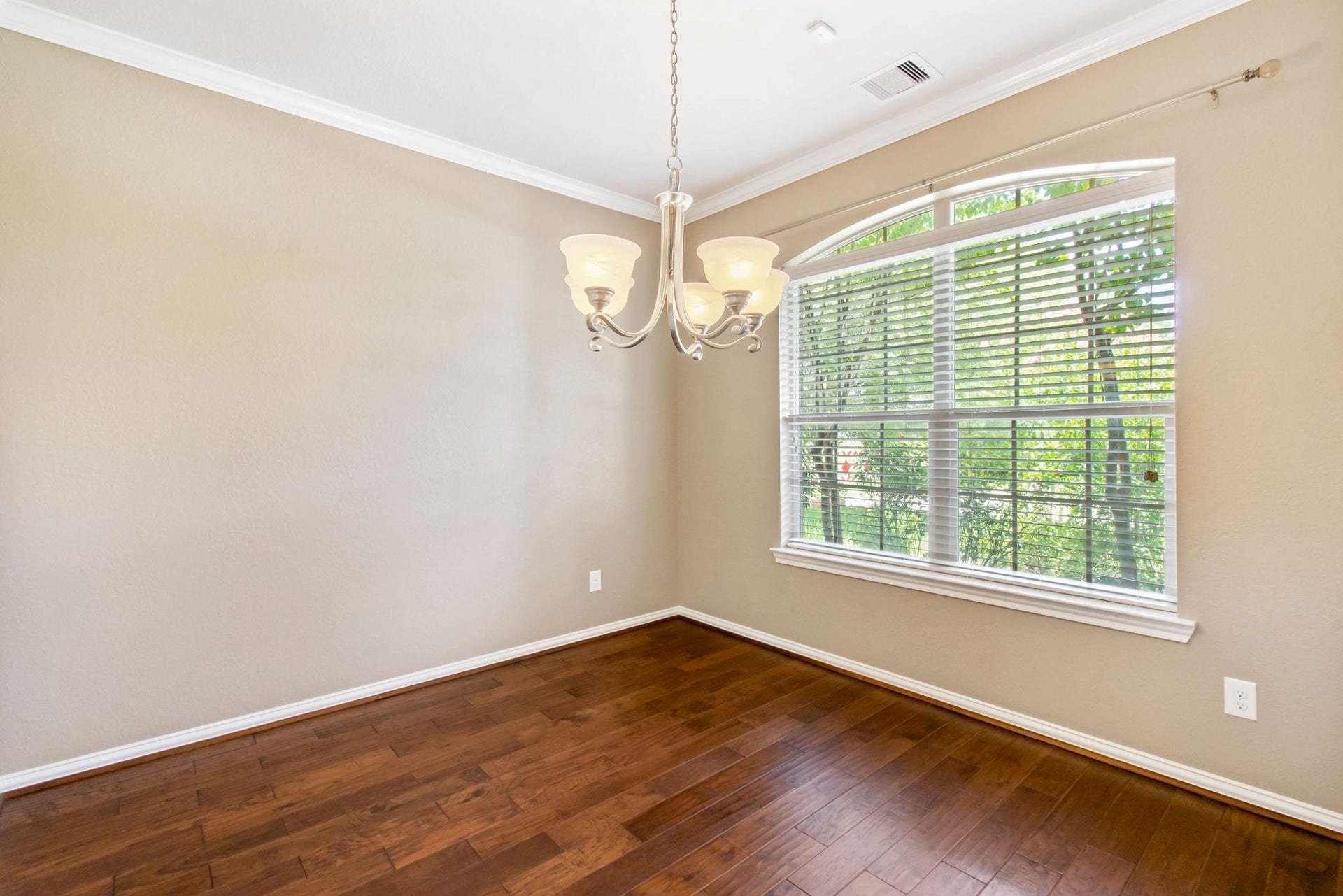 8951 Headstall Drive, Tomball, TX 77375