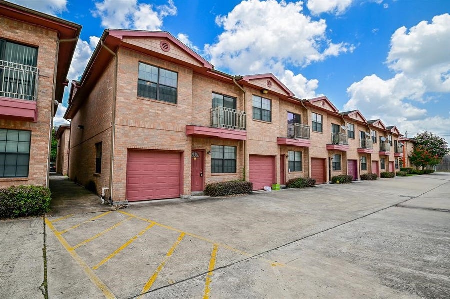 Property photo for 9400 Bellaire Boulevard, #511, Houston, TX