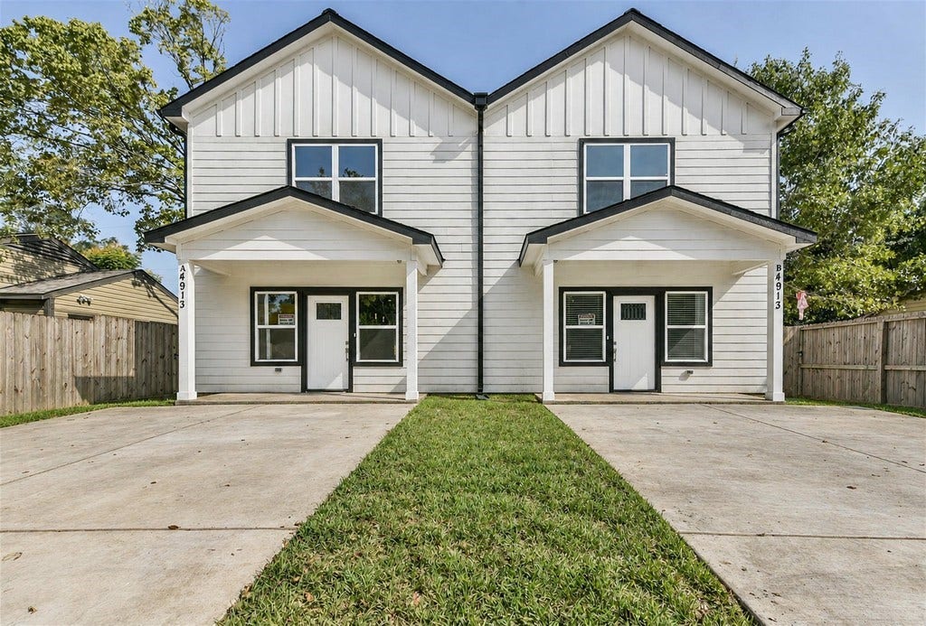4913 Southwind Street, Houston, TX 77033 4913 Southwind Street, Houston, TX 77033