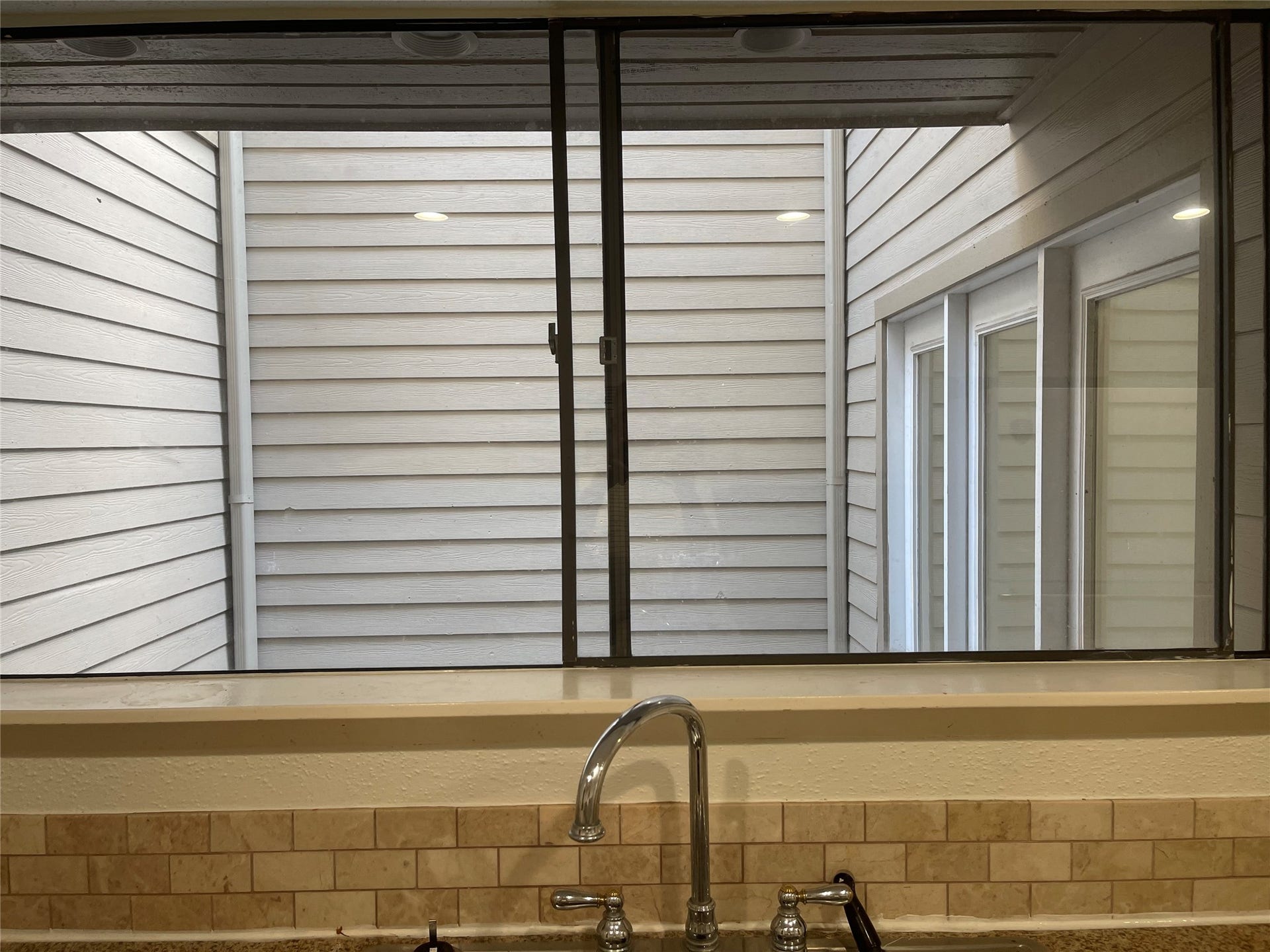 1908 Augusta Drive, #4, Houston, TX 77057 1908 Augusta Drive, #4, Houston, TX 77057