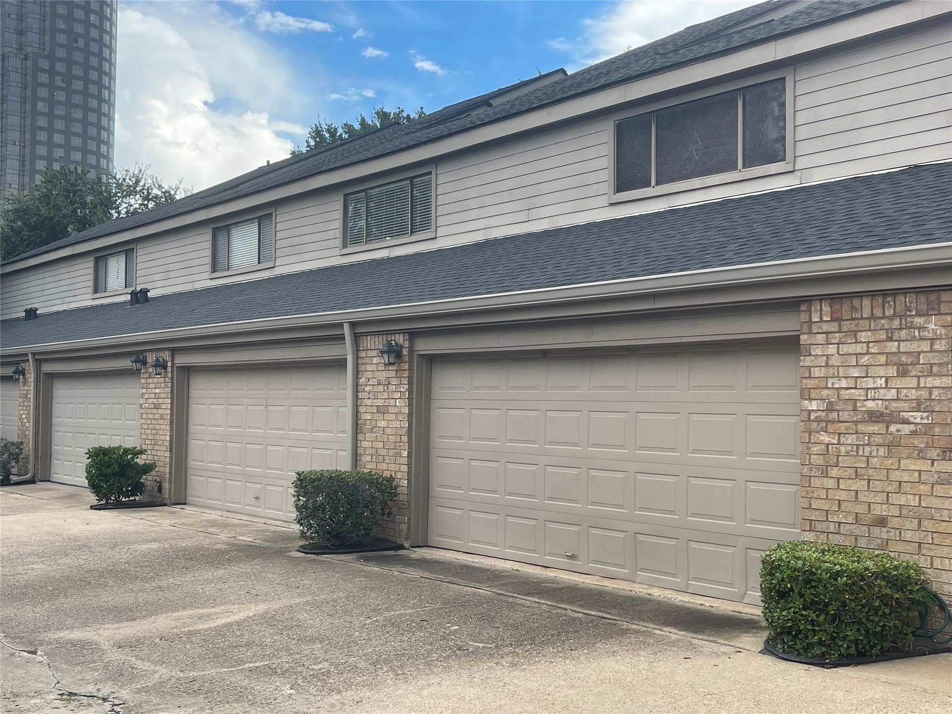 1908 Augusta Drive, #4, Houston, TX 77057 1908 Augusta Drive, #4, Houston, TX 77057