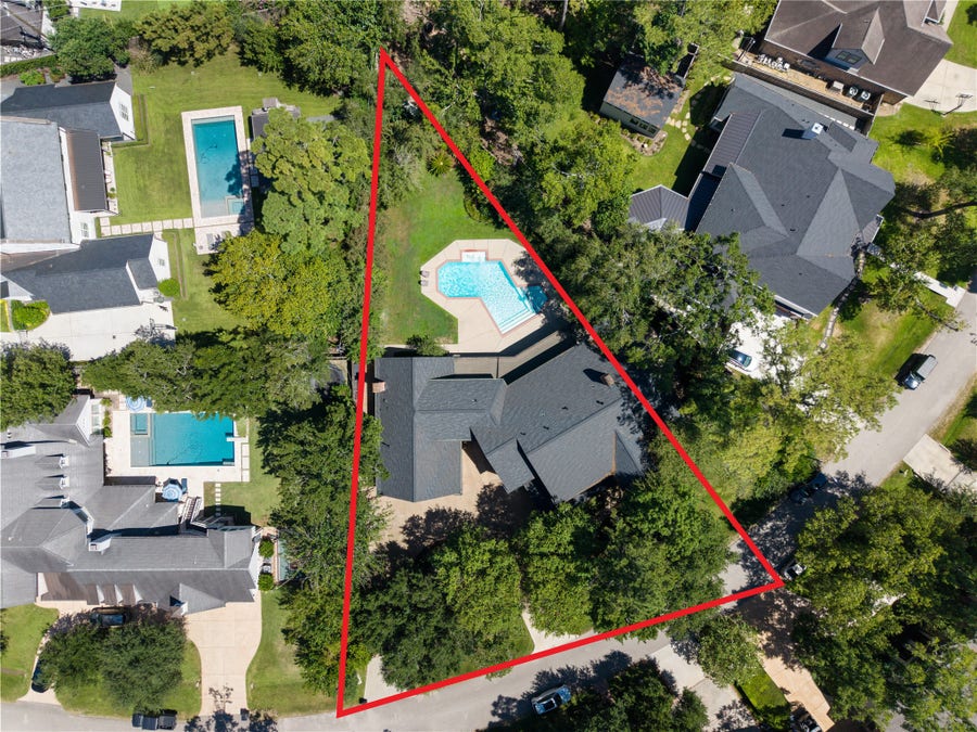 Property photo for 1240 Archley Drive, Hilshire Village, TX