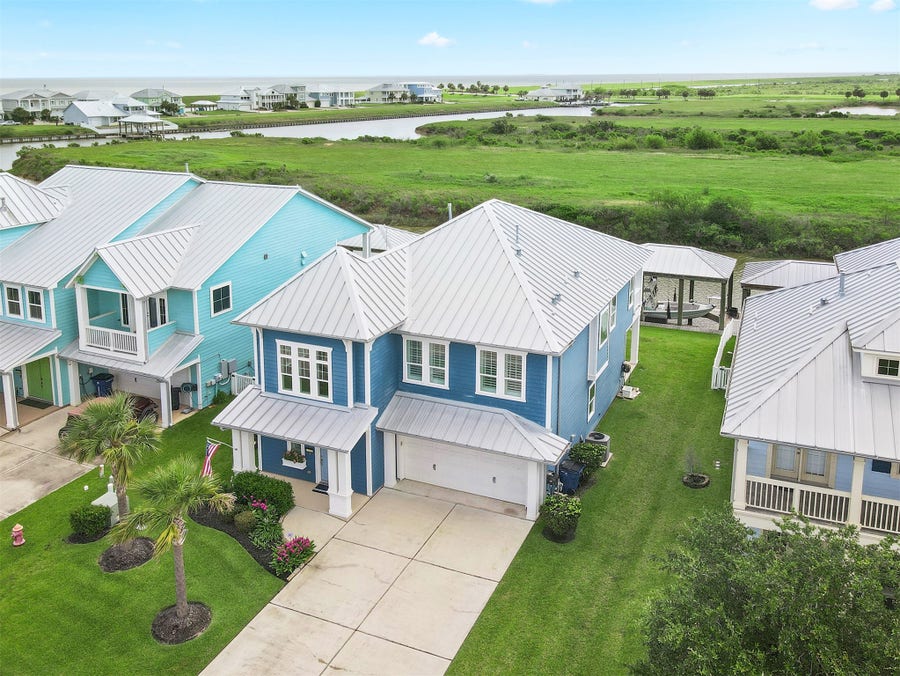 Property photo for 5425 Brigantine Cay Court, Texas City, TX