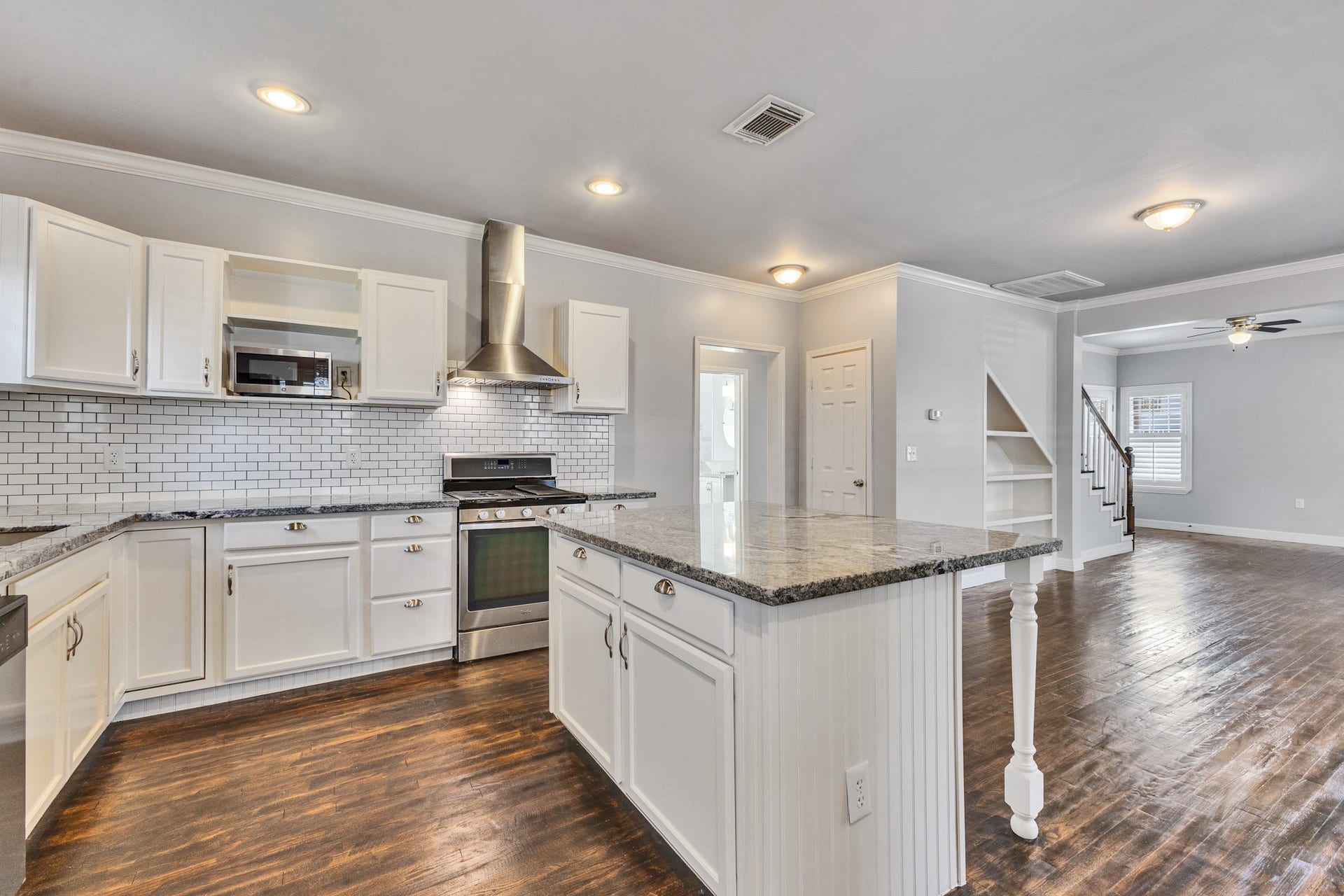 1429 Godwin Street, Houston, TX 77023 1429 Godwin Street, Houston, TX 77023