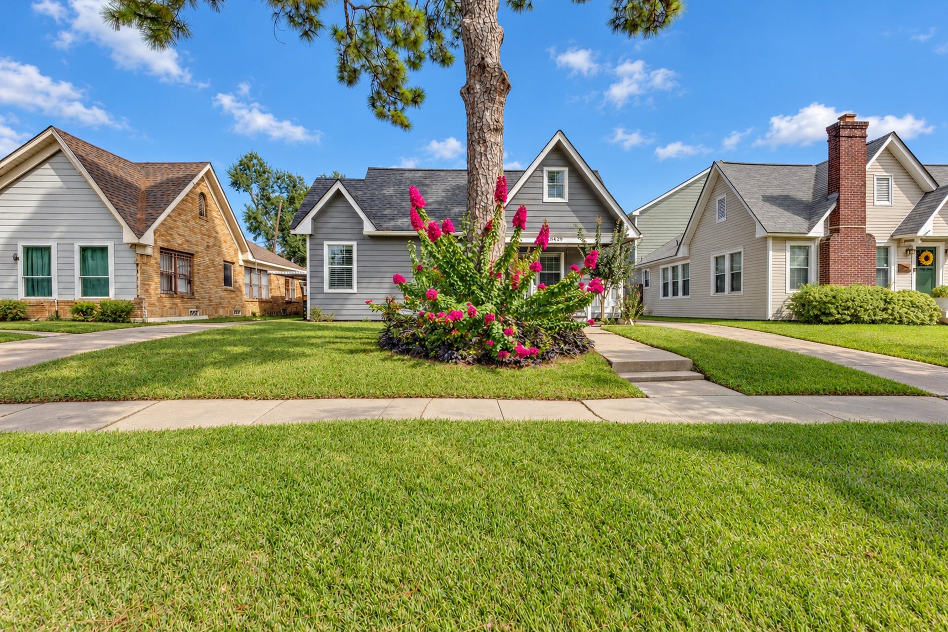 1429 Godwin Street, Houston, TX 77023 1429 Godwin Street, Houston, TX 77023