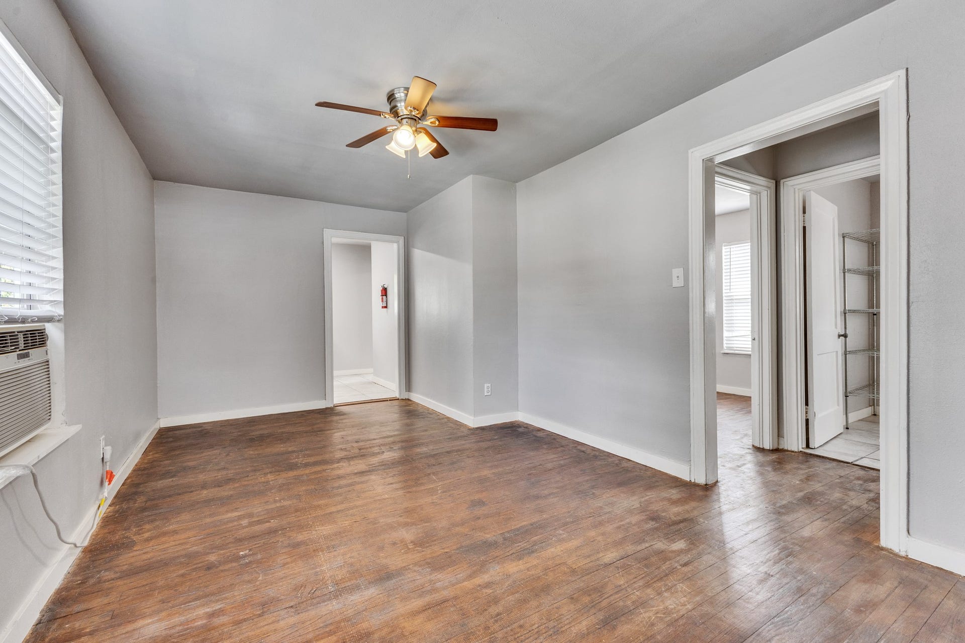 1429 Godwin Street, Houston, TX 77023 1429 Godwin Street, Houston, TX 77023
