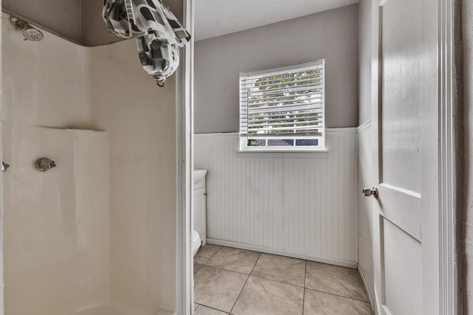 1429 Godwin Street, Houston, TX 77023 1429 Godwin Street, Houston, TX 77023