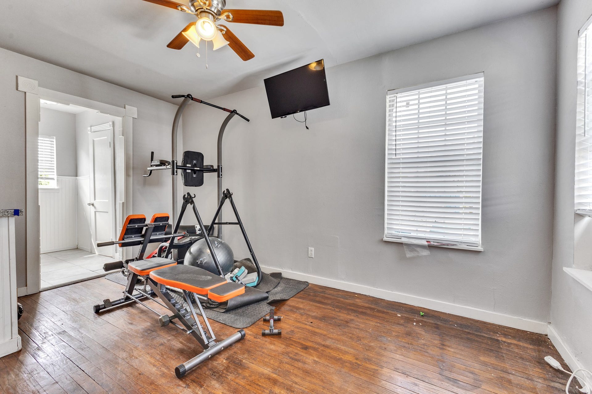 1429 Godwin Street, Houston, TX 77023 1429 Godwin Street, Houston, TX 77023