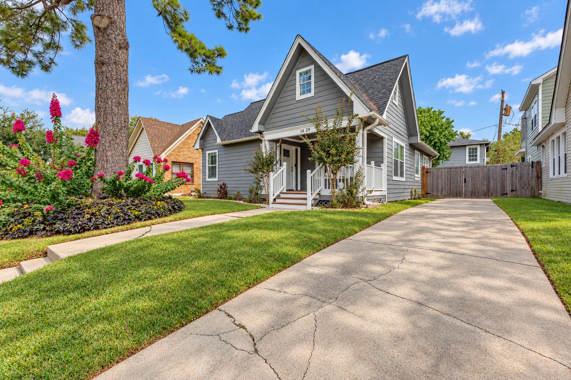 1429 Godwin Street, Houston, TX 77023 1429 Godwin Street, Houston, TX 77023