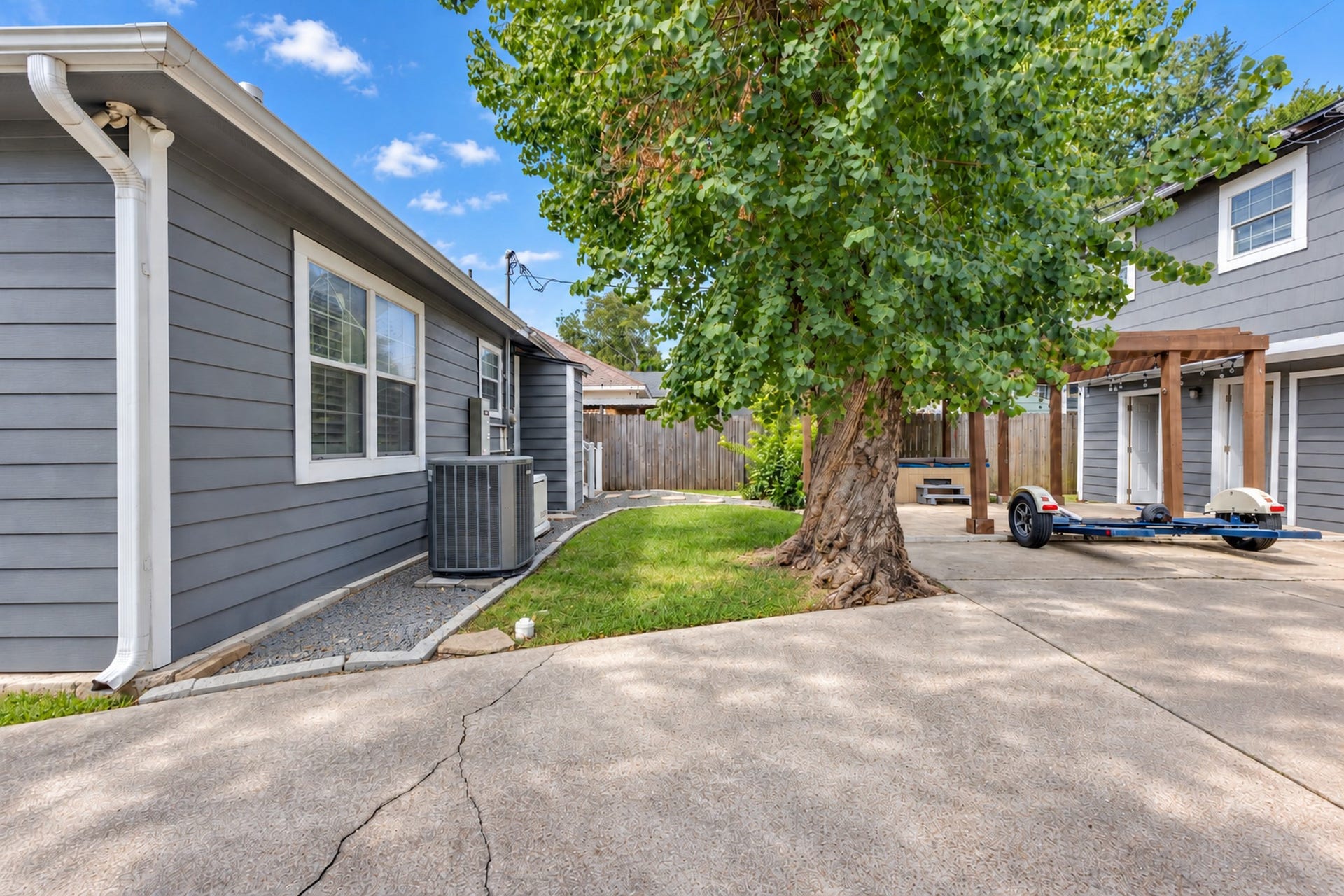 1429 Godwin Street, Houston, TX 77023 1429 Godwin Street, Houston, TX 77023