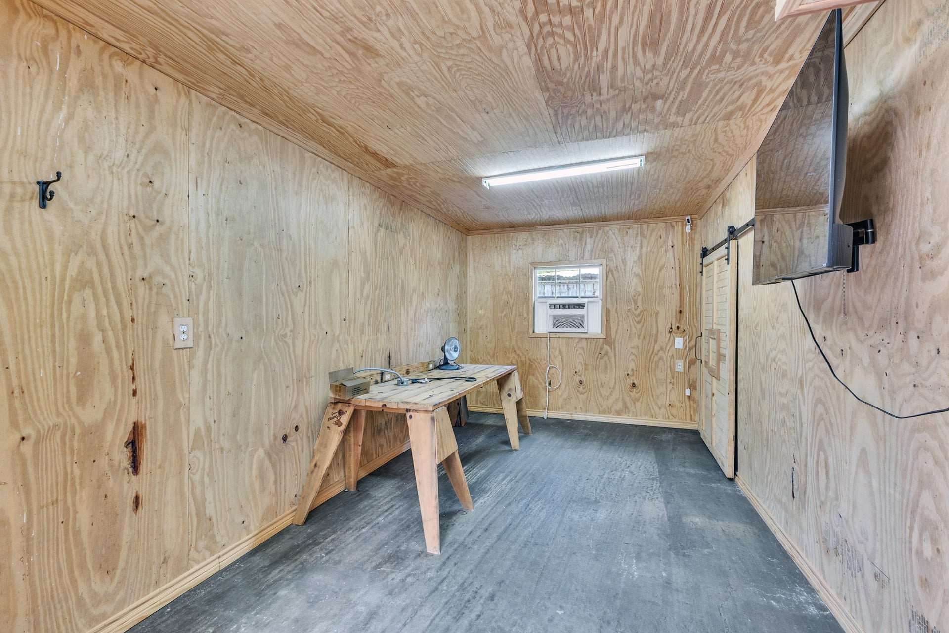 1429 Godwin Street, Houston, TX 77023 1429 Godwin Street, Houston, TX 77023