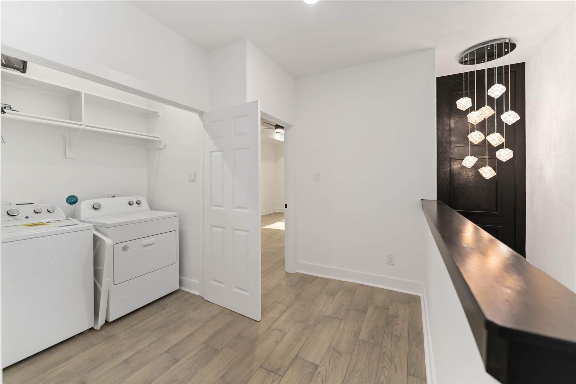 6736 Paris Street, Houston, TX 77021 6736 Paris Street, Houston, TX 77021