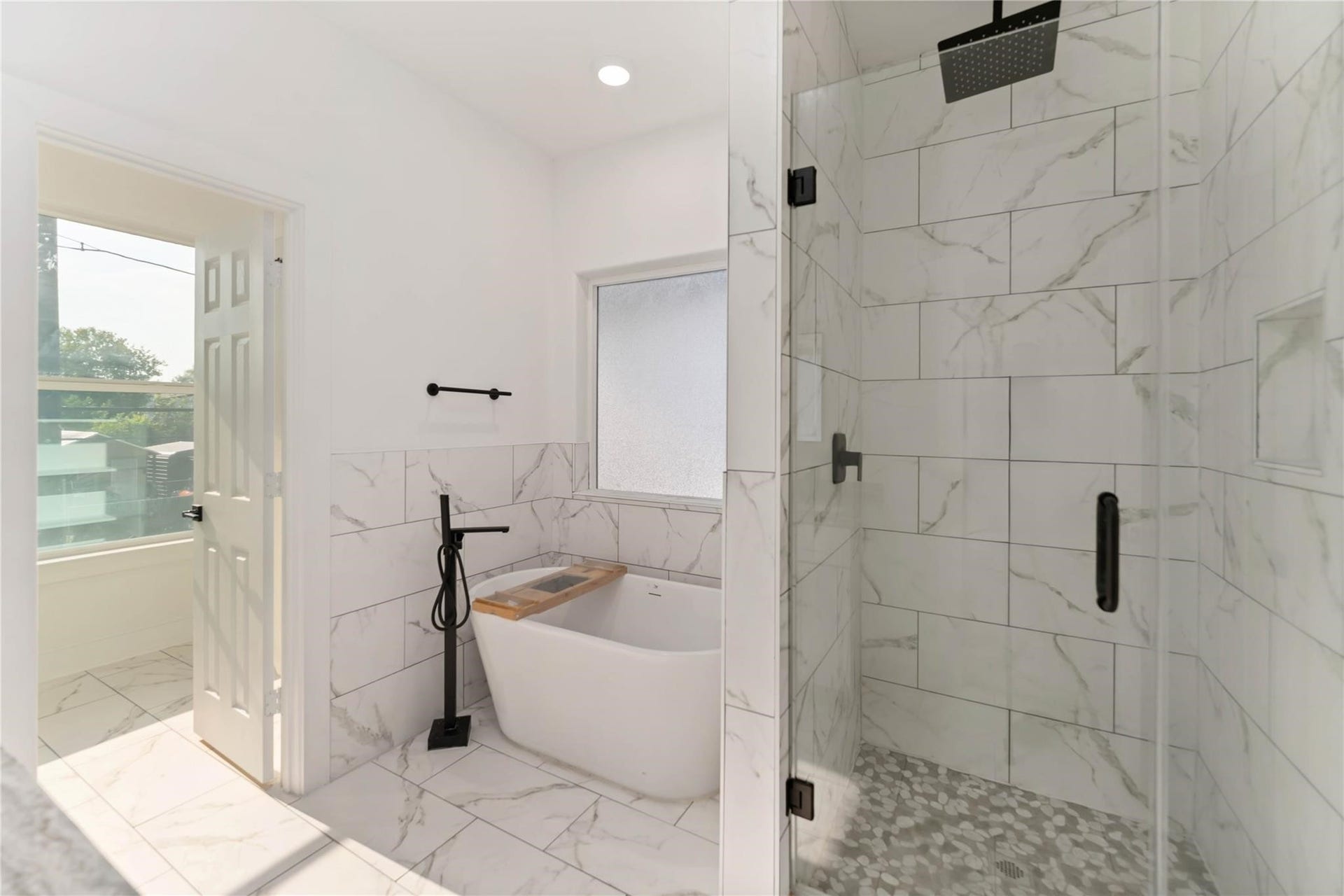 6736 Paris Street, Houston, TX 77021 6736 Paris Street, Houston, TX 77021