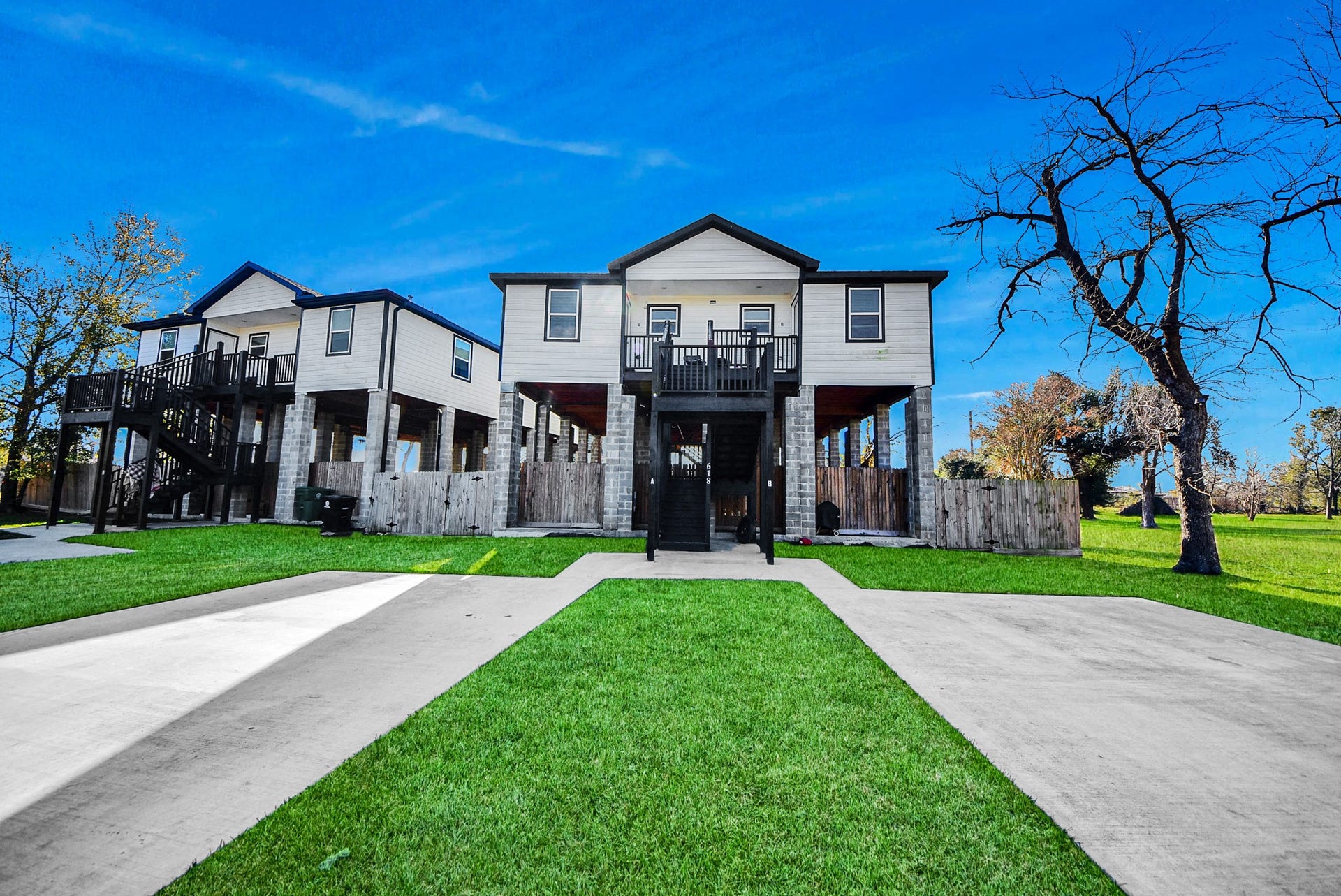 618 Maple Way, #A/B, Houston, TX 77015 618 Maple Way, #A/B, Houston, TX 77015