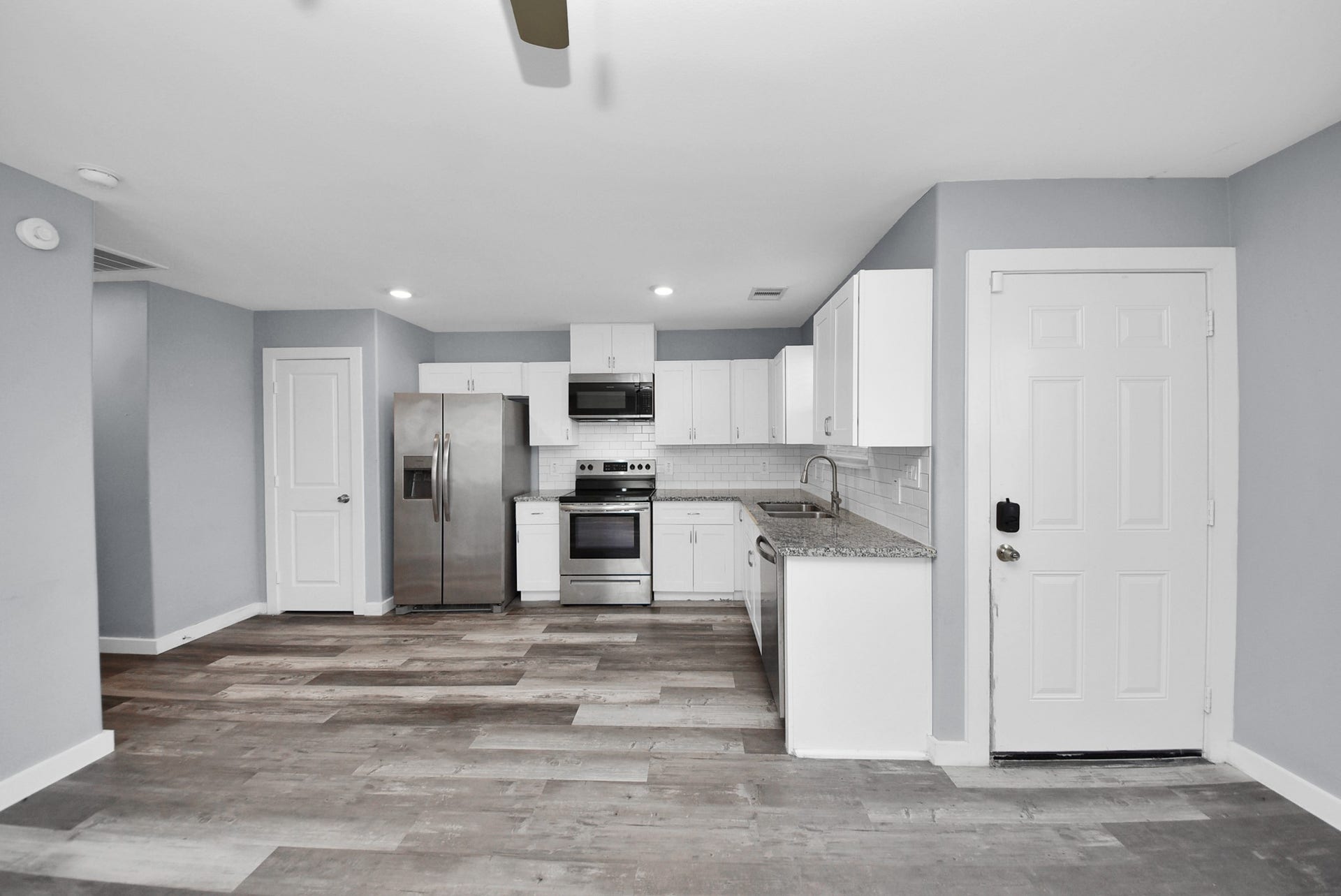 618 Maple Way, #A/B, Houston, TX 77015 618 Maple Way, #A/B, Houston, TX 77015