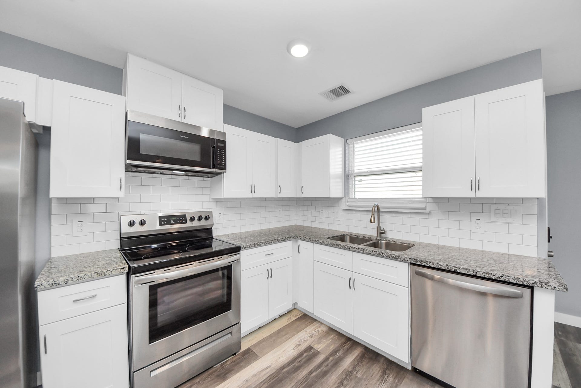 618 Maple Way, #A/B, Houston, TX 77015 618 Maple Way, #A/B, Houston, TX 77015
