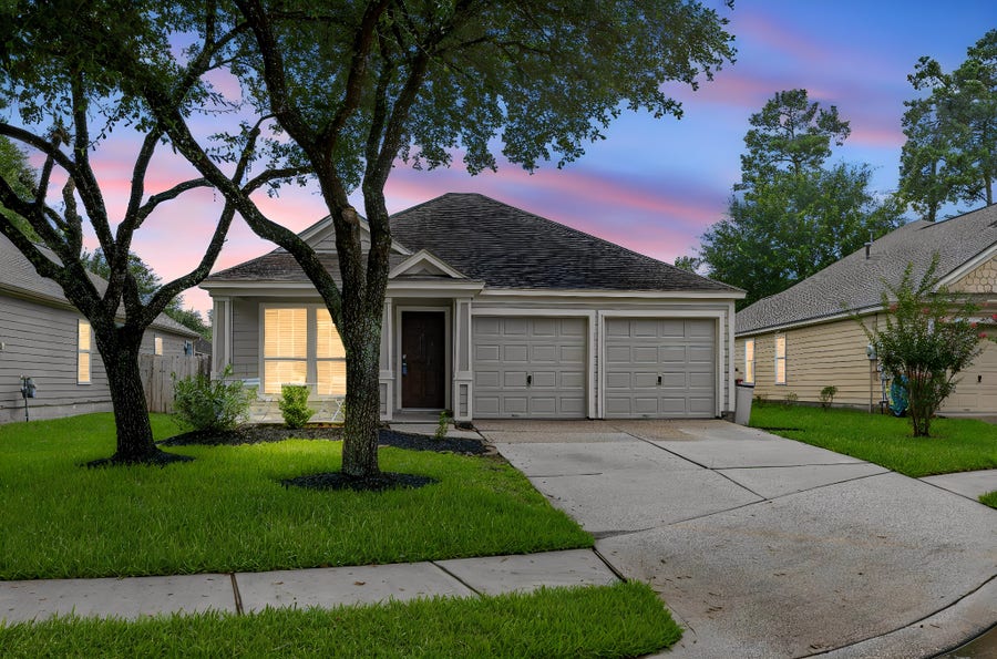 Property photo for 17215 Kobuk Valley Circle, Humble, TX