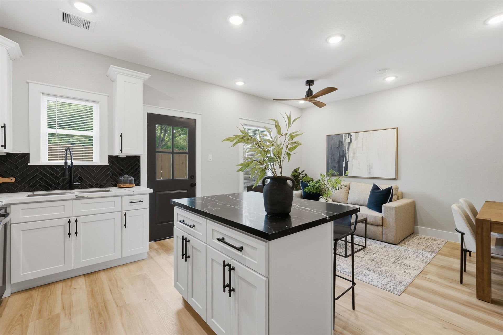 4719 Mallow Street, Houston, TX 77033
